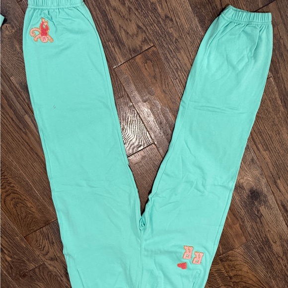 Roller Rabbit Women’s Teal hoodie and joggers - Picture 2 of 9
